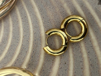Golden Verse Classic Hoops ( Small )